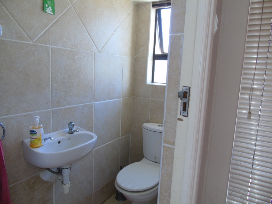 3 Bedroom Property for Sale in Abbotsford Eastern Cape